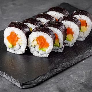 90 Futomaki uramaki