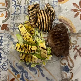 Filetto ai ferri con verdure grigliate