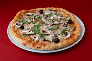 Pizza Capricossa 32cm