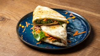 Pizza sendvič sa tunom