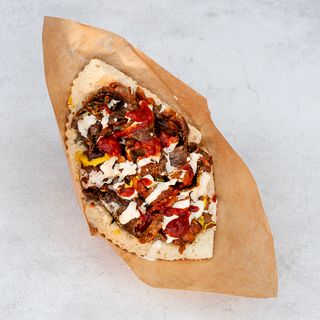 Kebab w bułce samo mięso