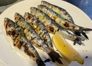 Sardinas A La Brasa