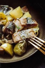 Scumbrie + cartofi fierți