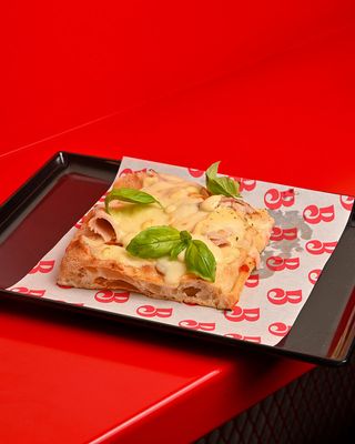 Porchetta fatta in casa, patata schiacciata teglia 6 pezzi