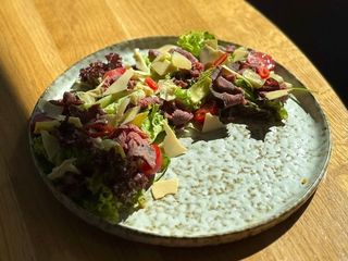 Салат з ростбіфом (195g)