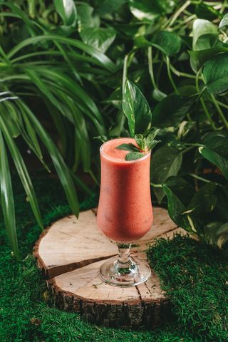 КЛУБНИКА-БАНАН  (350 мл.)