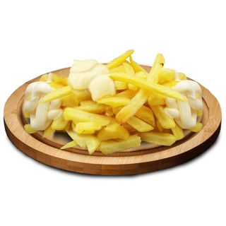 Patatas fritas con ali oli