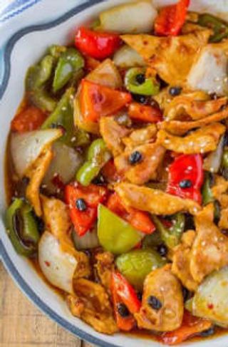 73-Pollo Con Salsa De Judías Negras A La Plancha