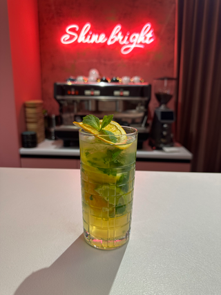 Коктейль Б/а Цитрусовий лимонад