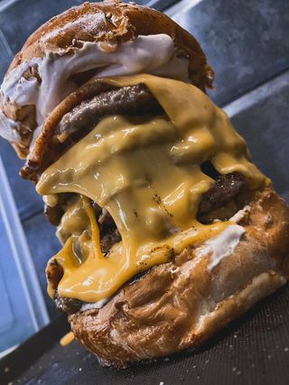 Бургер Чемпіон (600г)