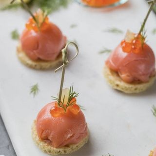 122. Bombones De Salmón