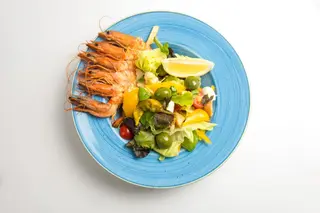 Salata Gamberetti