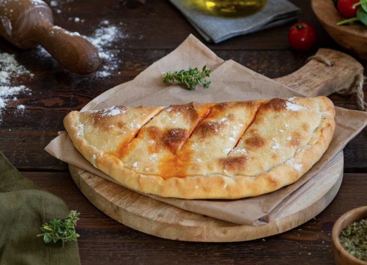 Calzone Classico