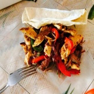 Pollo con Champiñones 