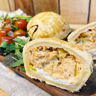 Empada de frango com catupiry