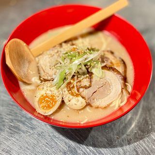 Spicy Tonkotsu Hakata brodo 12 ore