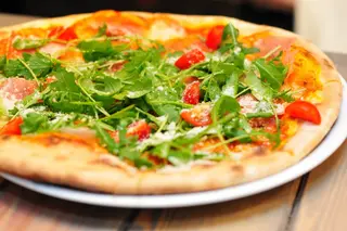 Pizza Prosciutto Crudo Rucola e Pomodori