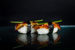 Нигири змиорка (2бр-70г)