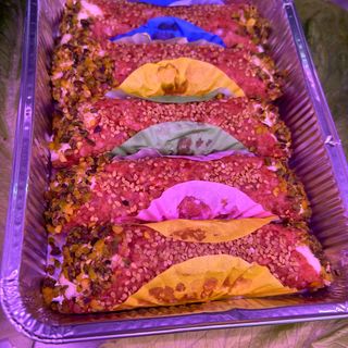 Cannolo vitello ricotta,besciamella,parmigiano 