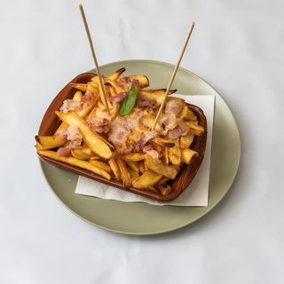 Patatas Fritas Con Panceta