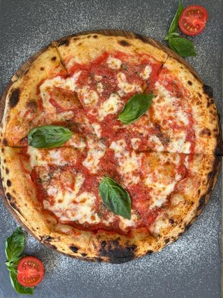 Pizza Martgareta (Margherita) Ø32cm