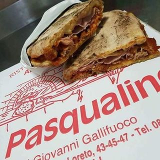 Provola, salsiccia e friarielli