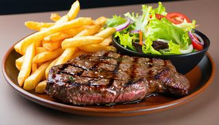 Platou ceafa de porc la gratar