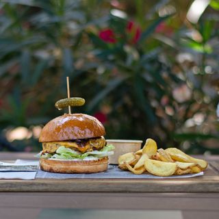 Вегетариански бургер (400г)