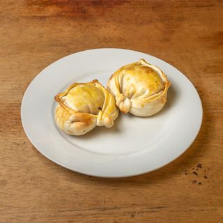 Empanadas Tomate, Mozzarella Y Albahaca (2 Uds.)