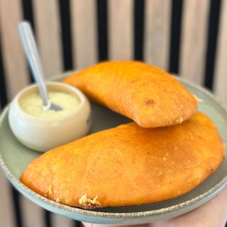 Empanada de plátano con queso