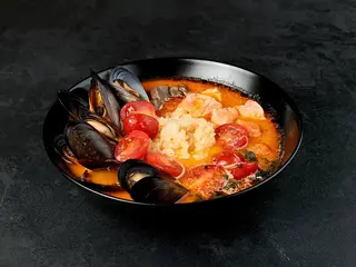 Tom Yum Salmon Deluxe 800ml (800ml)