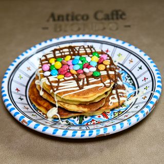 Pancake con Biciok e Smarties
