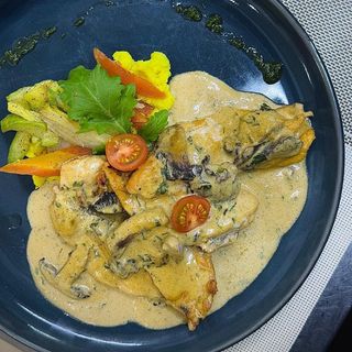 Suprême de poulet sauce champignons