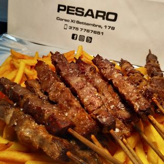 ARROSTICINI E PATATINE