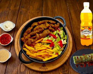 Kebab wołowy [danie, baklawa pistacjowa, celestynka pomarańczowa]