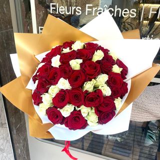 Bouquet De 50 Roses Mix