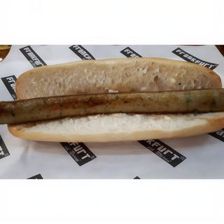 BOCADILLO SALCHICHA RIERAL