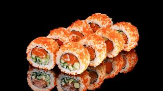 Каліфорнія з лососем в ікрі