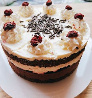 Keto Czarny Las ok. 140g ( Max. 5 sztuk danego produktu dziennie )