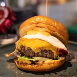 Hamburguesa Clássica