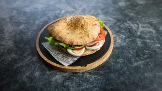 Deluxe sendvič