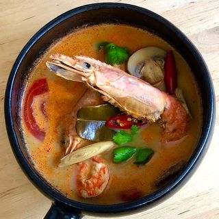 M13 - Sopa Tom Yum 