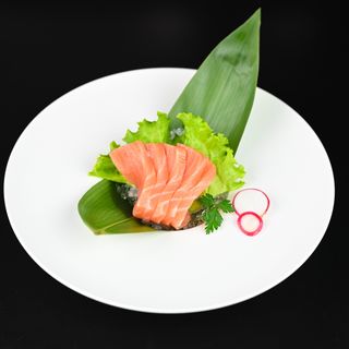 60 Sashimi di salmone