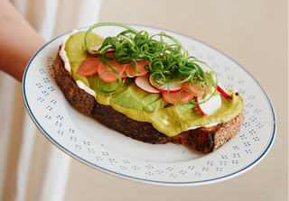 AVO TOAST