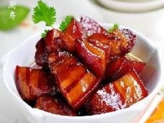 Z06, Brasato di maiale 红烧肉