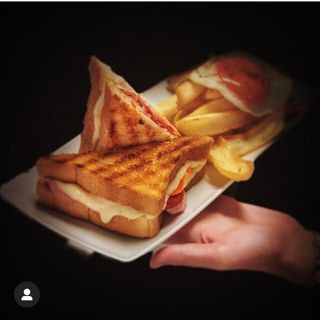 Tosta Mista Especial 