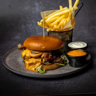 CHEESE TRIPLE 240 g