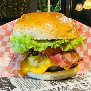 BARBACOA, BACON & CRUNCH