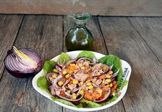 Salata ton