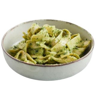 Tallarines al pesto